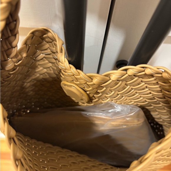 Antik Kraft Woven Tote with Matching Pouch - Beige Taupe - Picture 4 of 4